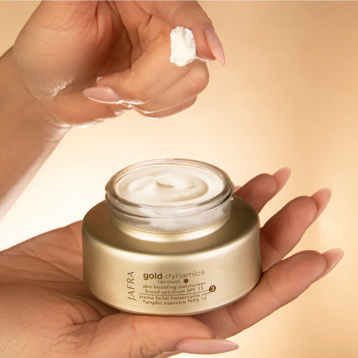 Gold Dynamics Moisturizer - Image 3