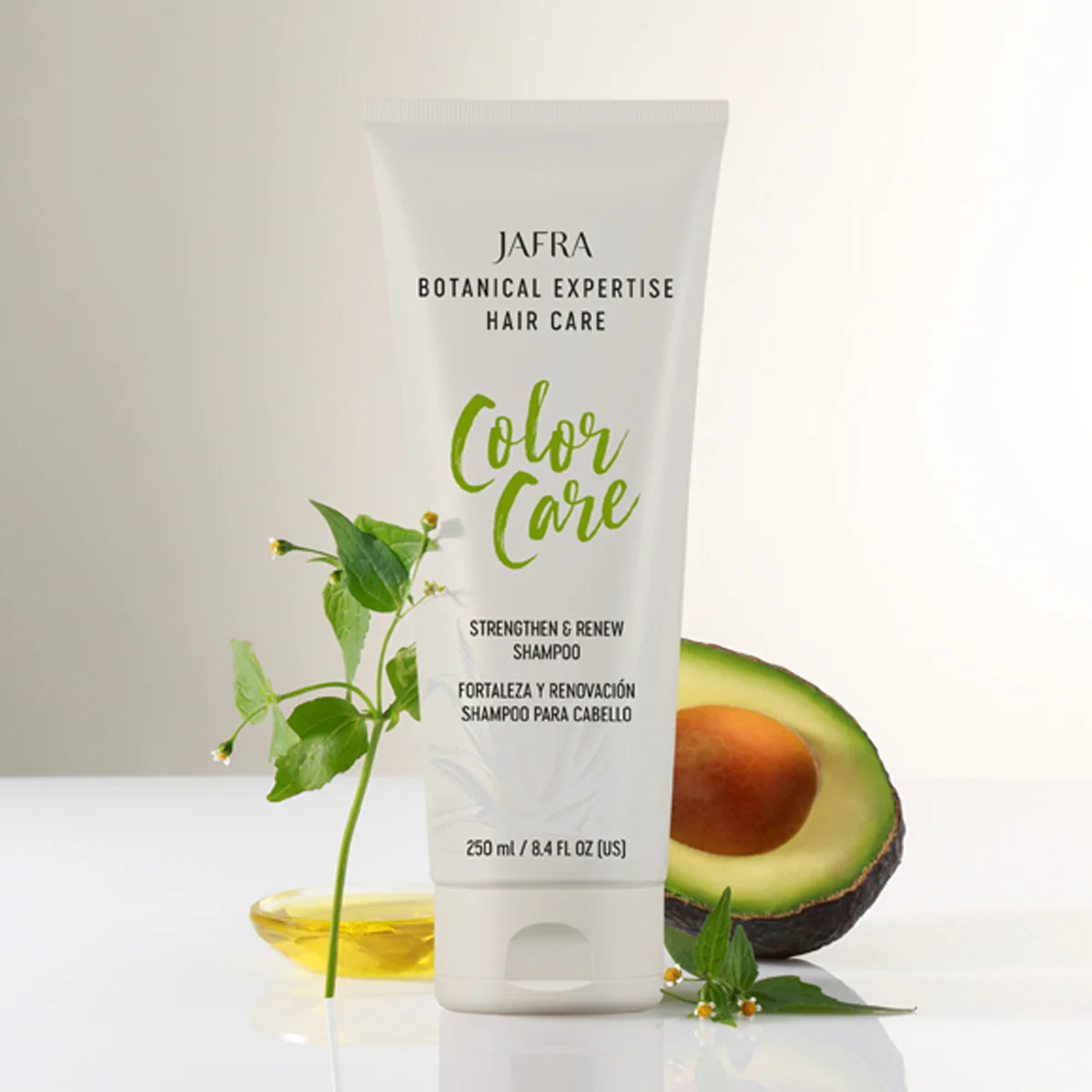 JAFRA Botanical Expertise Color Care Strengthen & Renew Shampoo - Image 3