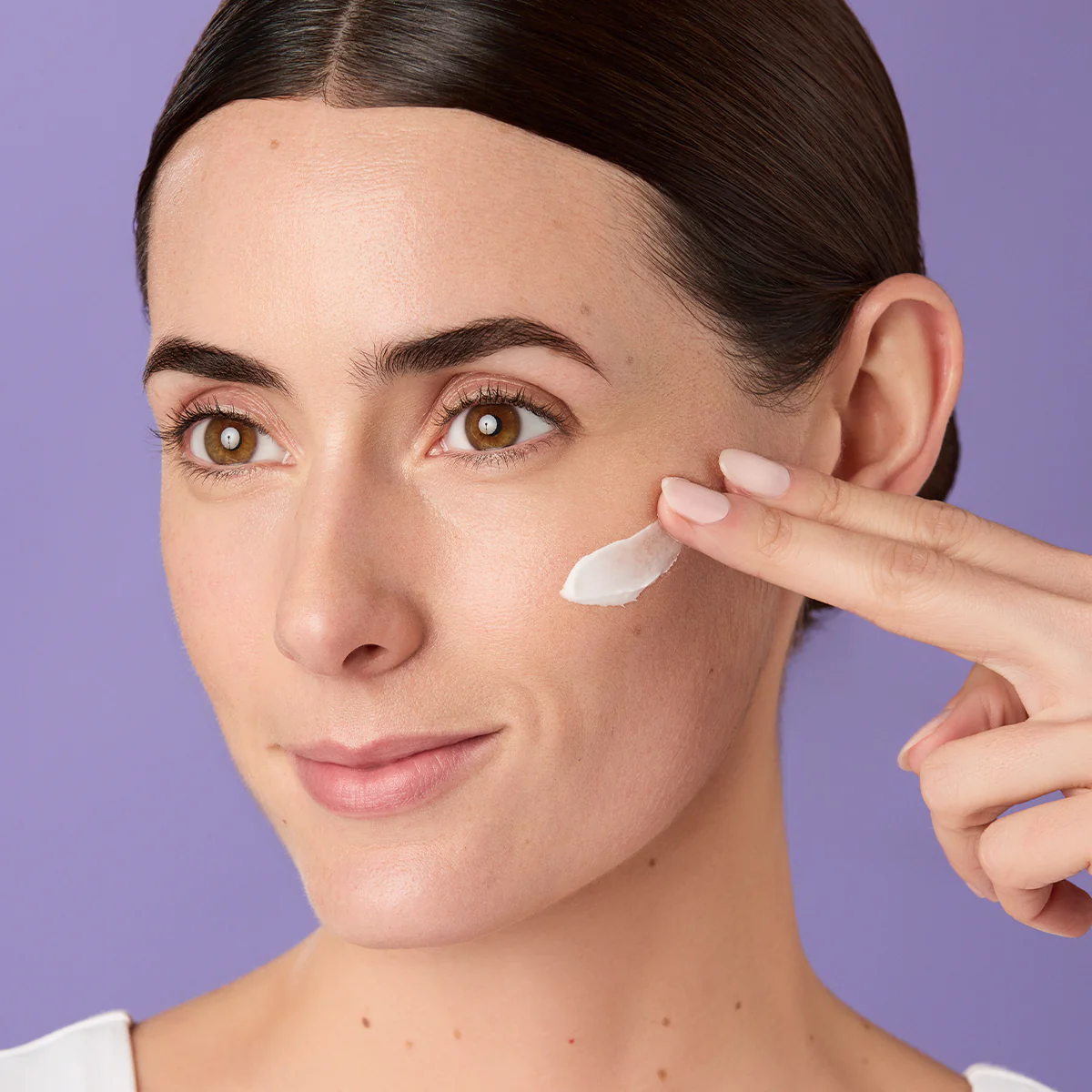 JAFRA Revitalize Longevity Cream - Image 3