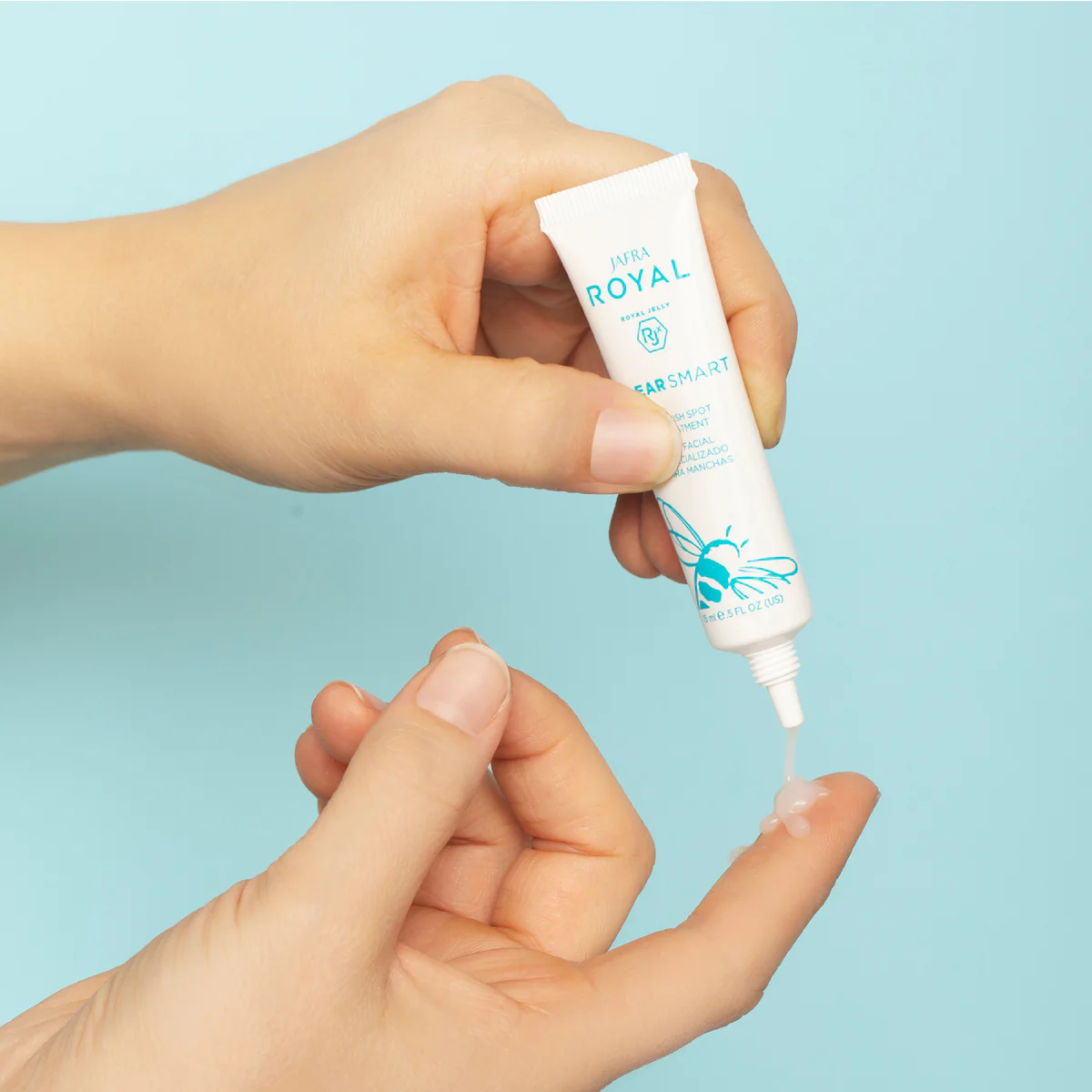 JAFRA ROYAL Clear Smart Blemish Spot Treatment - Image 3