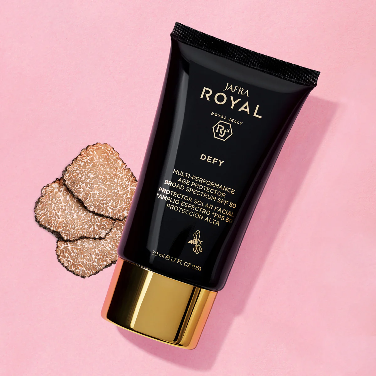 JAFRA ROYAL Defy Multi-Performance Age Protector Broad Spectrum SPF 50 - Image 4