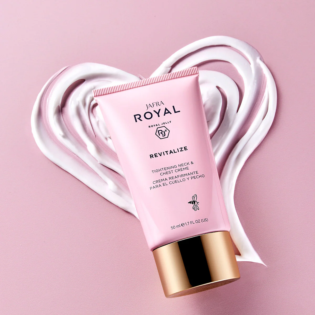 JAFRA ROYAL Revitalize Tightening Neck & Chest Crème - Image 4