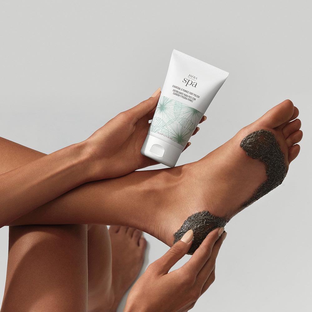 JAFRA Spa Charcoal & Pumice Foot Polish - Image 3