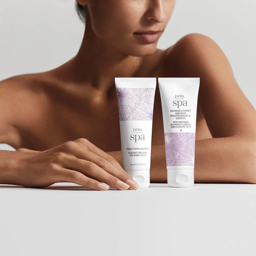 JAFRA Spa Hand Cream with Broad Spectrum SPF 15 - Image 3